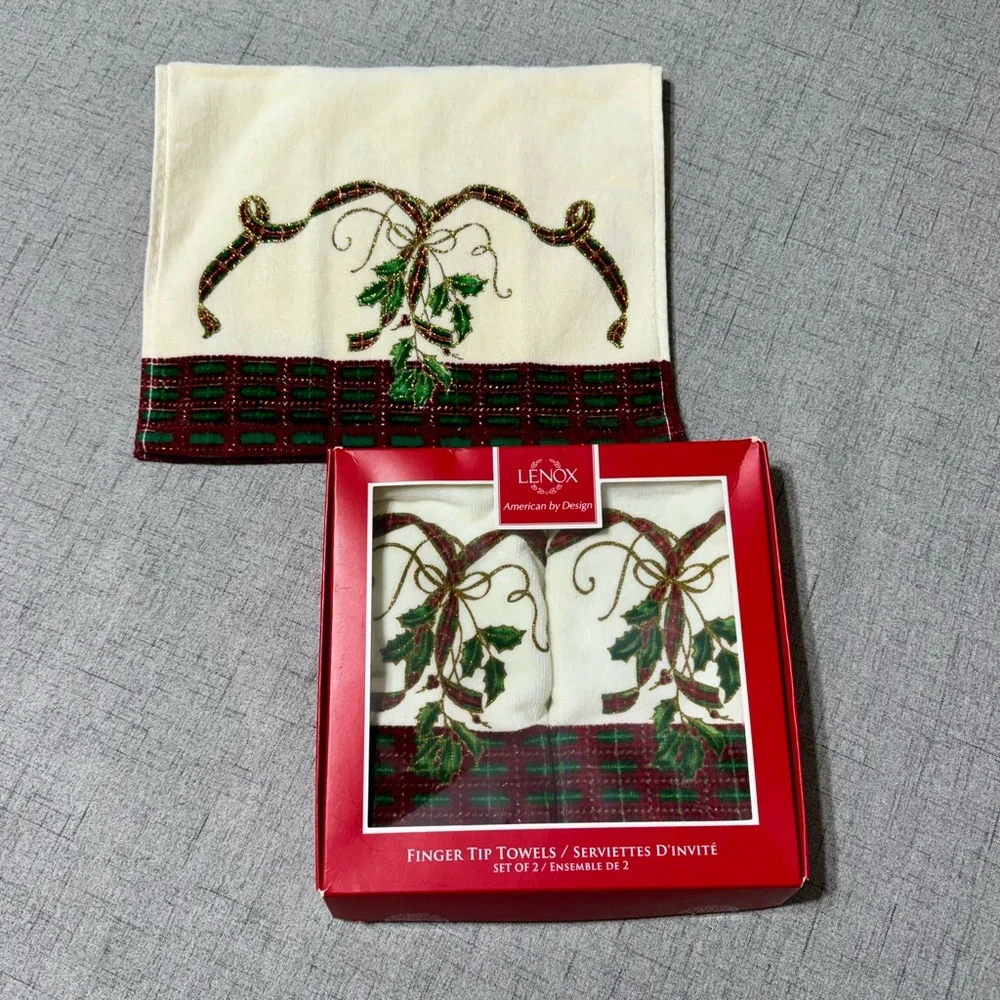3 Lenox Christmas Hand Towels Holiday Nouveau Finger Tip Holly Tartan Plaid NWT